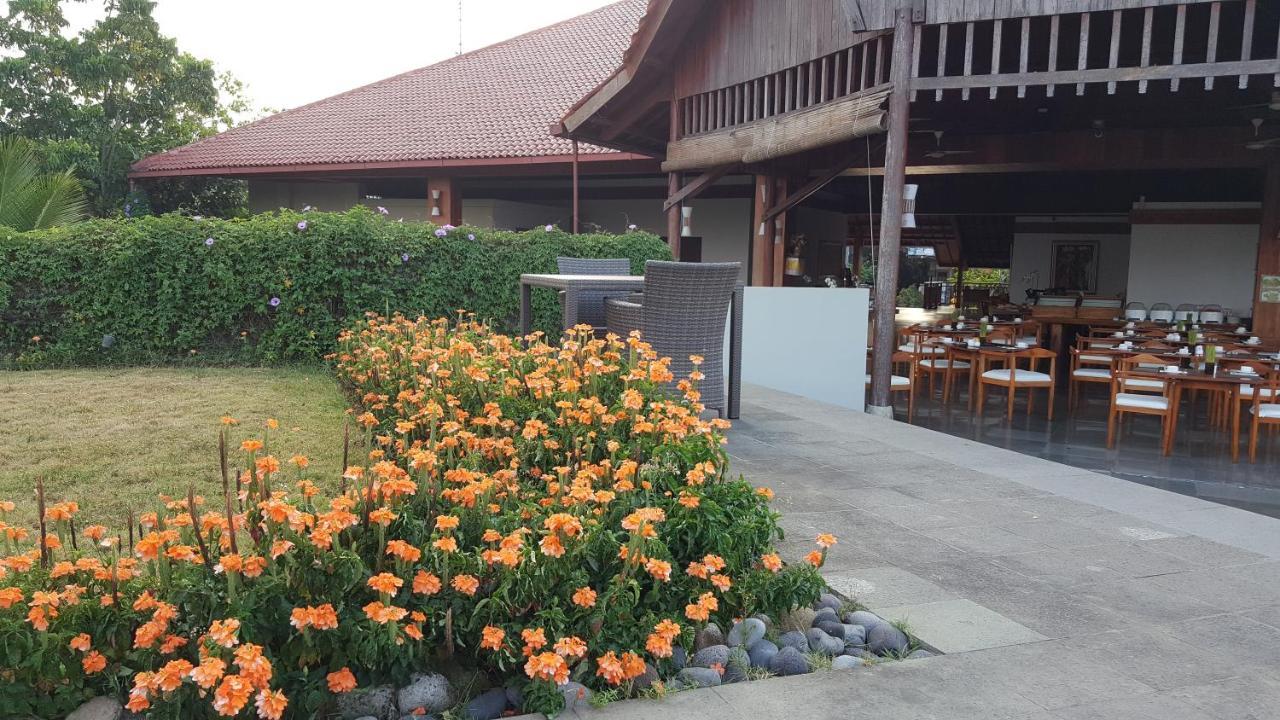 Ubud Wana Resort Exterior photo